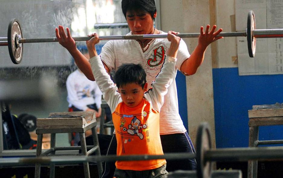 看了这个,个人强烈建议奥运会取消体操、举重