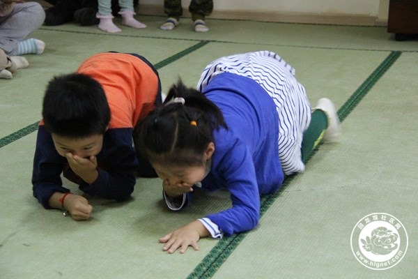幼儿园消防演练纪实,同大家分享下消防逃生小