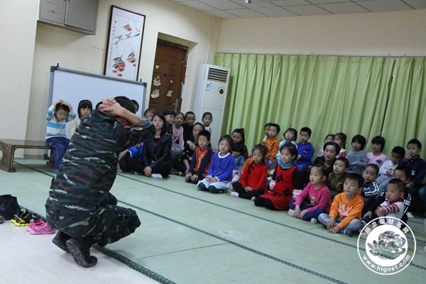 幼儿园消防演练纪实,同大家分享下消防逃生小