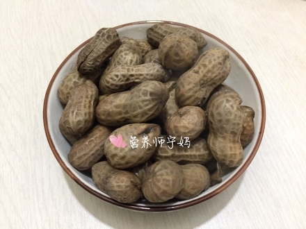 20171011营养师宁妈家早餐 1红枣小米粥(玉米
