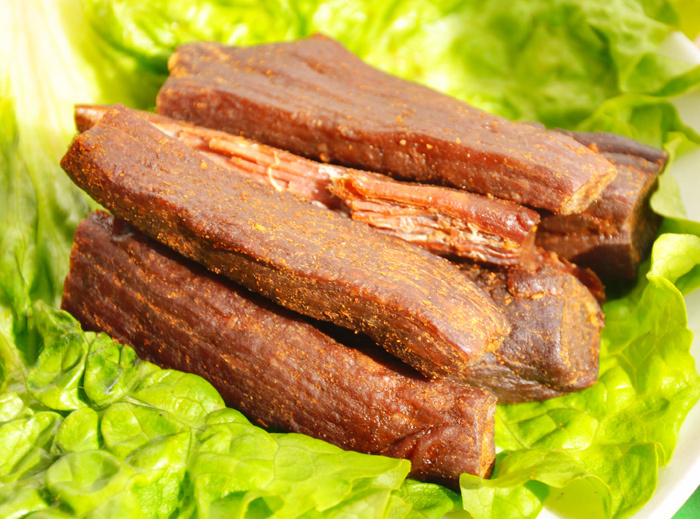 ●爆好吃内蒙古特产:牛肉干,奶酪。