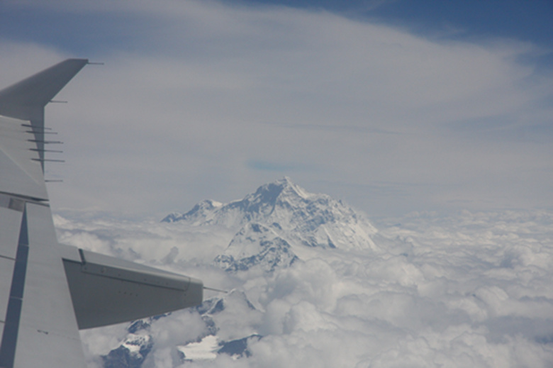 飞机上看珠峰峰顶照片图片