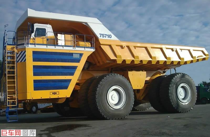 75710型矿用卡车图片
