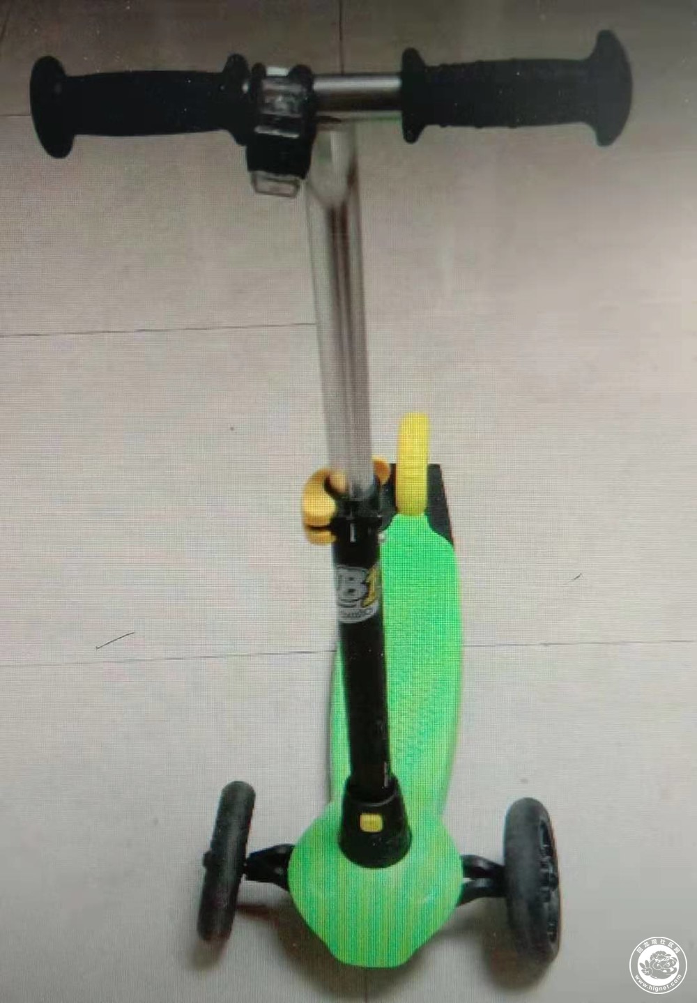 滑板车.jpg