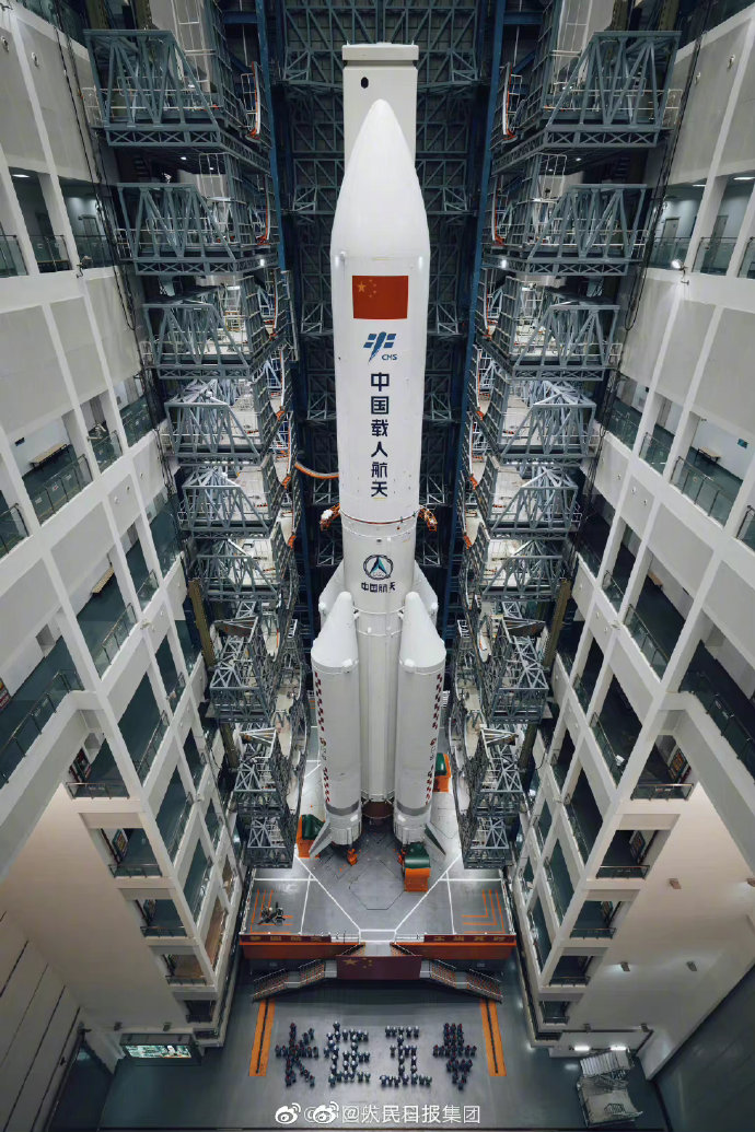 【#梦天实验舱舱箭组合体正在转运#！#中国空间站梦天实验舱将于本月发射#】1.jpg