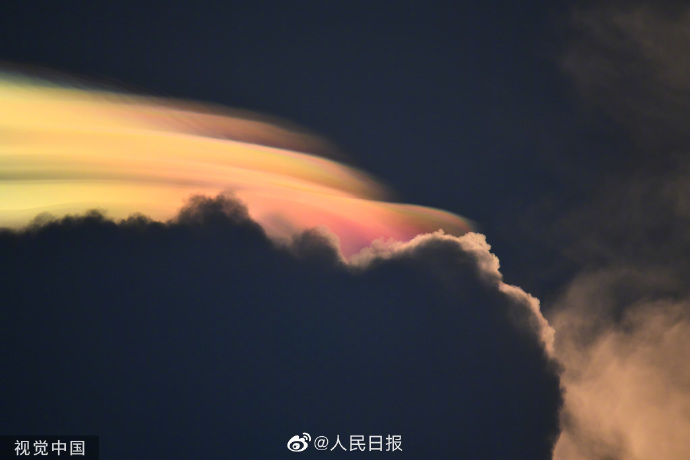 【见者好运！#海南琼海现七彩云#】1.jpg