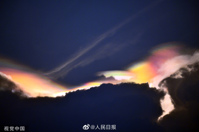 【见者好运！#海南琼海现七彩云#】3.jpg