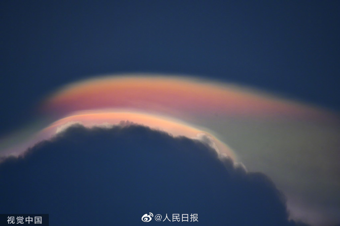 【见者好运！#海南琼海现七彩云#】5.jpg