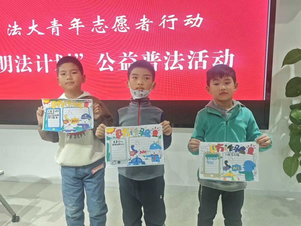 20251204093904_84.jpg b1d98840f503ec7fc679af188b49687d.jpg